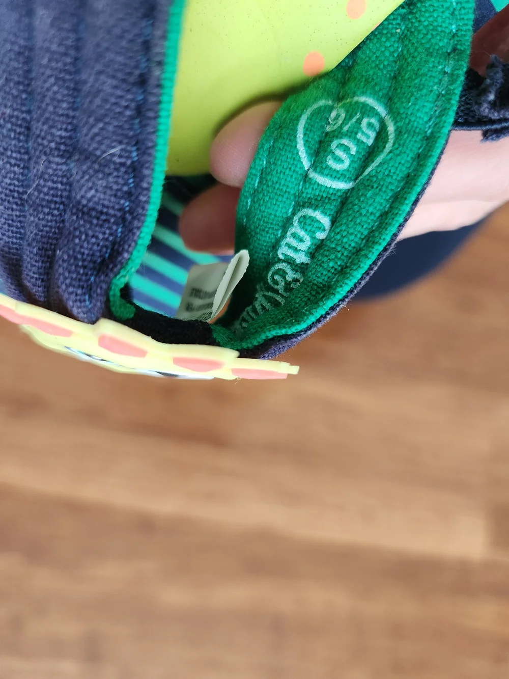 Cat & Jack Toddler Boys Monster Flip Flop Sandals Green/Navy Small 5/6